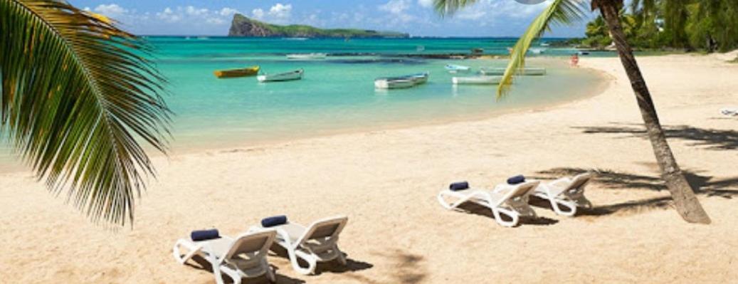 Oasis Tropical Aparthotel Pereybere Beach Exterior photo